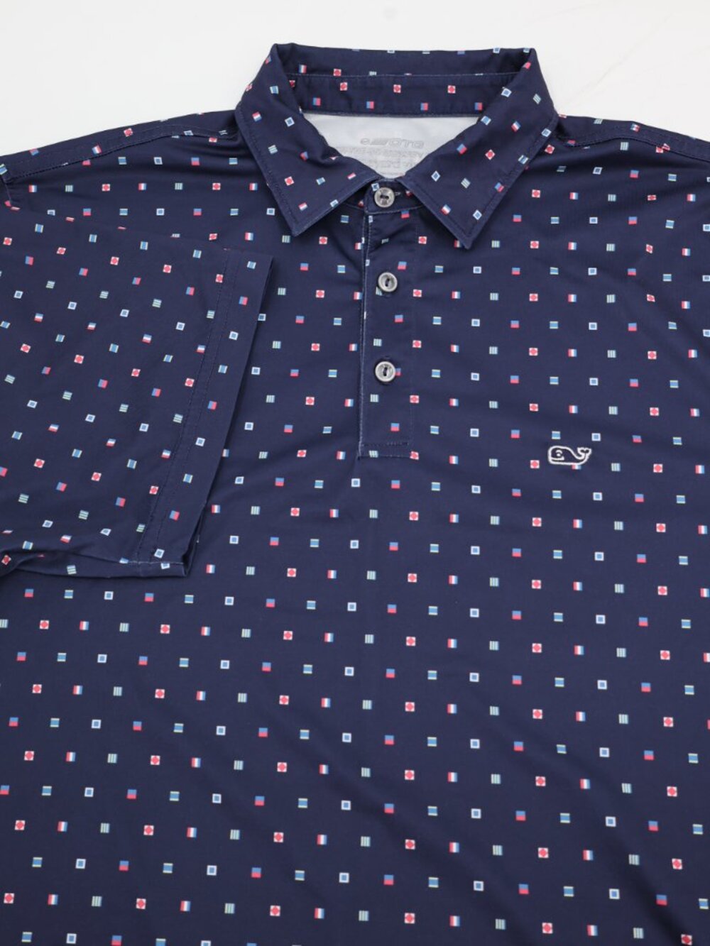 Vineyard Vines Polo Shirt Mens Medium On The Go Sankaty Golf international flags